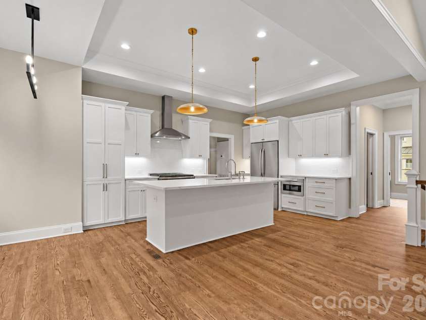 705 Main Street, Davidson, NC 28036.  MLS# CAR4428587, YatesRealty ID 53244. 