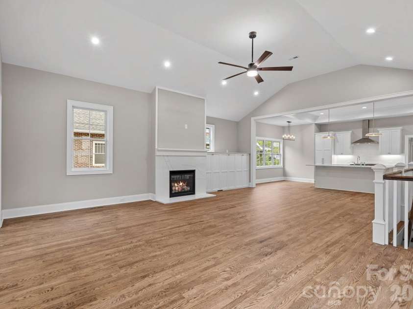 705 Main Street, Davidson, NC 28036.  MLS# CAR4428587, YatesRealty ID 53244. 