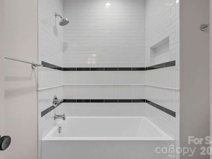 705 Main Street, Davidson, NC 28036.  MLS# CAR4428587, YatesRealty ID 53244. 