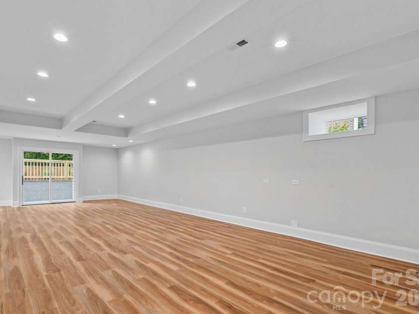 705 Main Street, Davidson, NC 28036.  MLS# CAR4428587, YatesRealty ID 53244. 