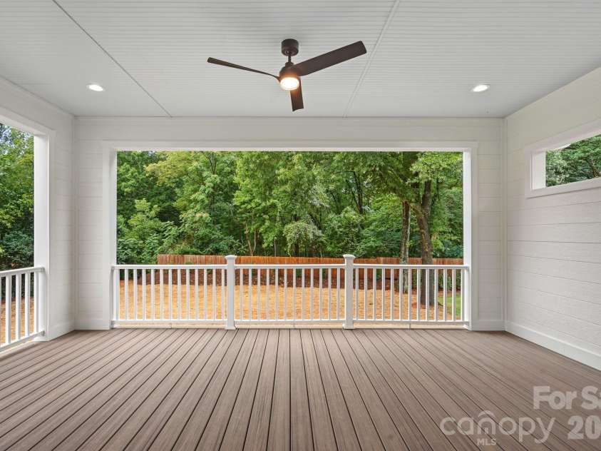 705 Main Street, Davidson, NC 28036.  MLS# CAR4428587, YatesRealty ID 53244. 