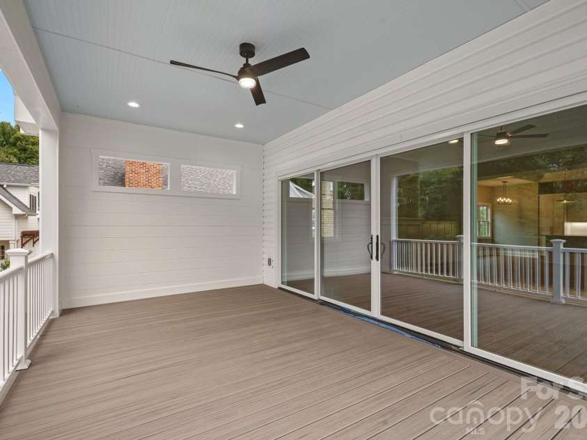 705 Main Street, Davidson, NC 28036.  MLS# CAR4428587, YatesRealty ID 53244. 