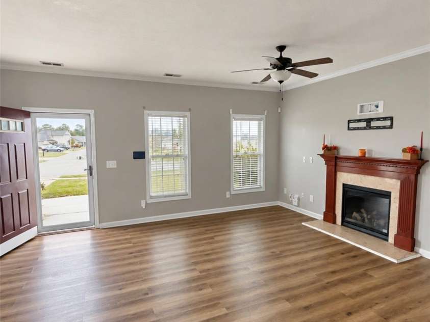 3600 Crosswinds Drive, Hope Mills, NC 28348.  MLS# CAR4428819, YatesRealty ID 53247. 