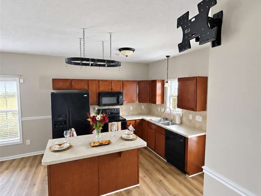 3600 Crosswinds Drive, Hope Mills, NC 28348.  MLS# CAR4428819, YatesRealty ID 53247. 