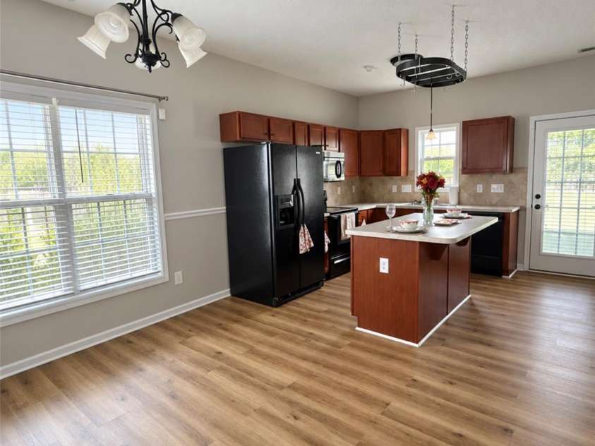 3600 Crosswinds Drive, Hope Mills, NC 28348.  MLS# CAR4428819, YatesRealty ID 53247. 