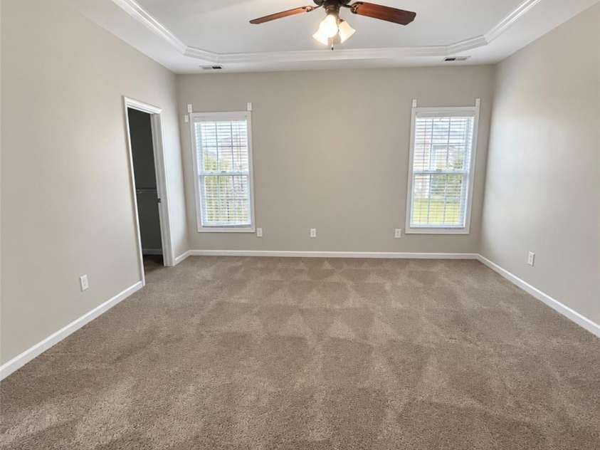 3600 Crosswinds Drive, Hope Mills, NC 28348.  MLS# CAR4428819, YatesRealty ID 53247. 