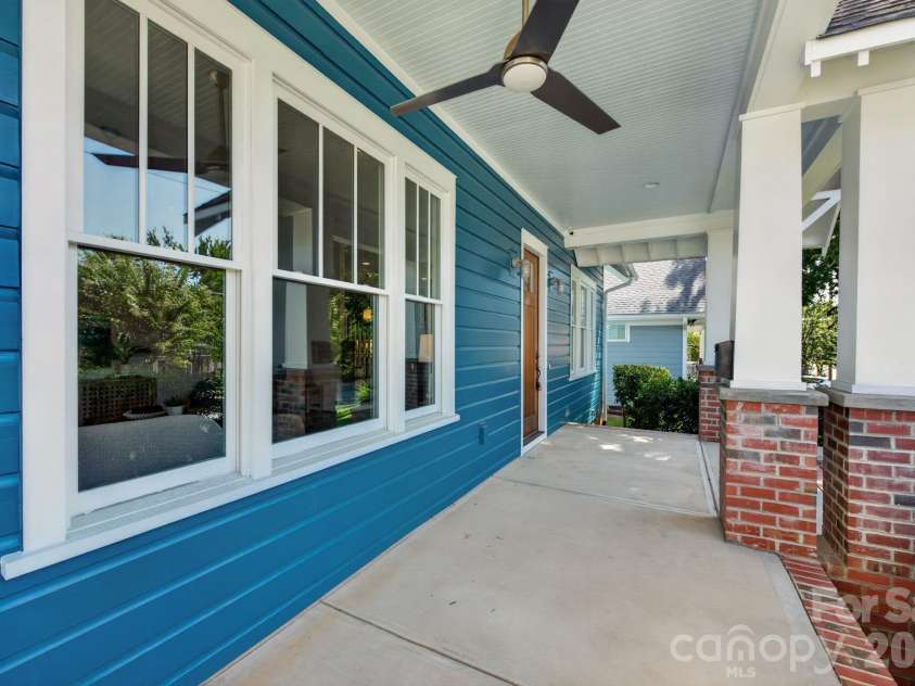 416 Park Avenue, Charlotte, NC 28203.  MLS# CAR4427323, YatesRealty ID 53248. 