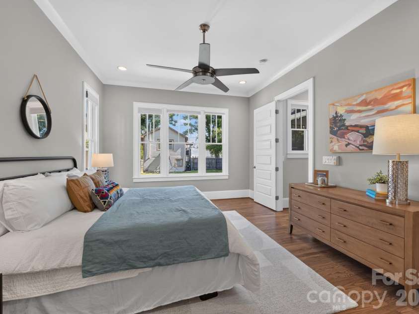 416 Park Avenue, Charlotte, NC 28203.  MLS# CAR4427323, YatesRealty ID 53248. 