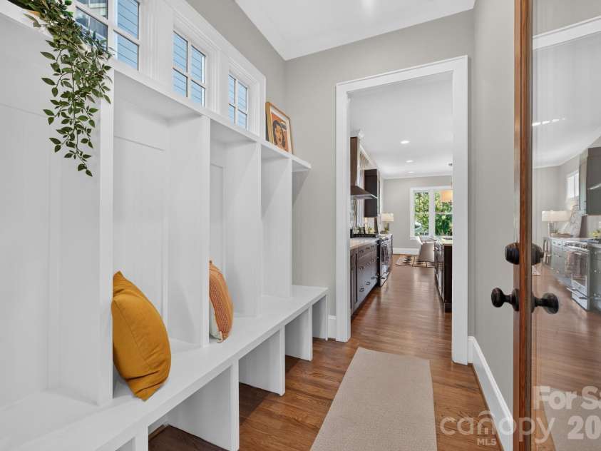 416 Park Avenue, Charlotte, NC 28203.  MLS# CAR4427323, YatesRealty ID 53248. 