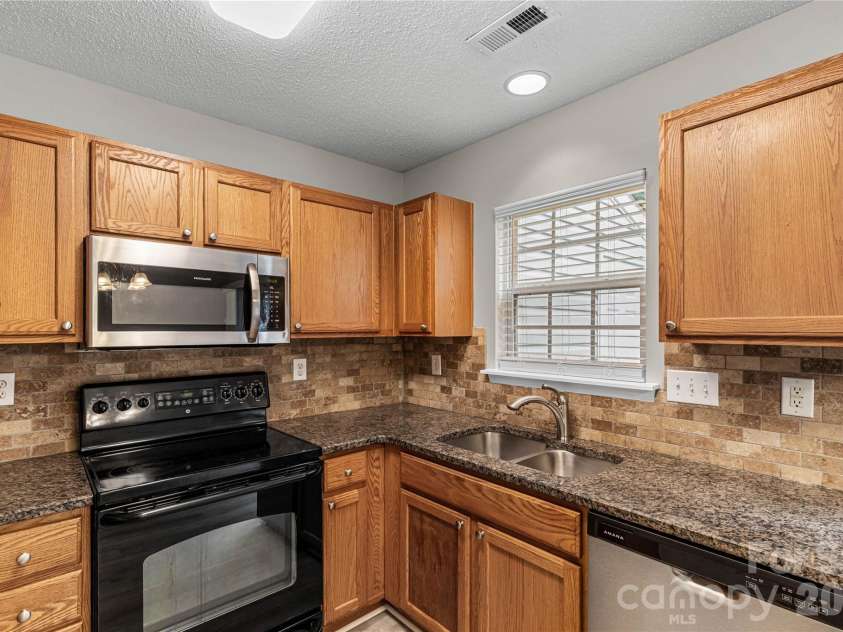 6025 Leek Court, Indian Land, SC 29707.  MLS# CAR4427332, YatesRealty ID 53249. 