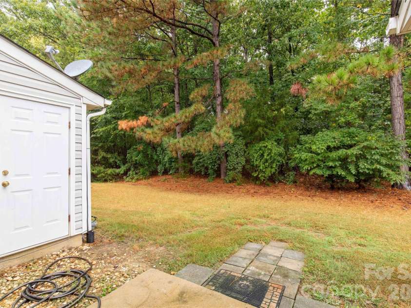 6025 Leek Court, Indian Land, SC 29707.  MLS# CAR4427332, YatesRealty ID 53249. 
