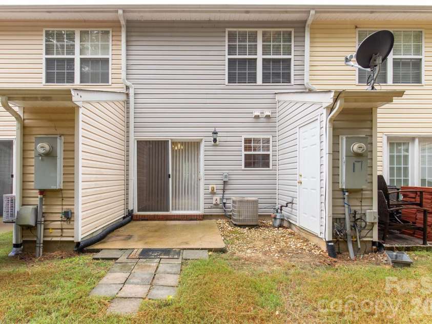 6025 Leek Court, Indian Land, SC 29707.  MLS# CAR4427332, YatesRealty ID 53249. 