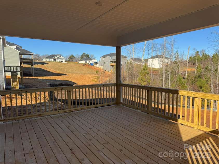 121 High Rock Court, Statesville, NC 28677.  MLS# CAR4233024, YatesRealty ID 5325. 