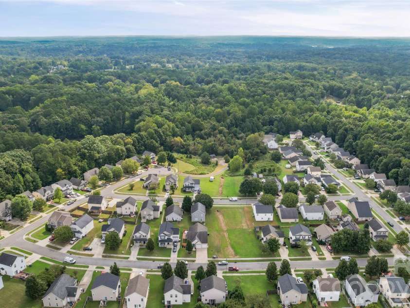 3234 Penny Earley Lane, Kannapolis, NC 28083.  MLS# CAR4427327, YatesRealty ID 53250. 