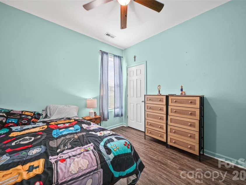 3234 Penny Earley Lane, Kannapolis, NC 28083.  MLS# CAR4427327, YatesRealty ID 53250. 