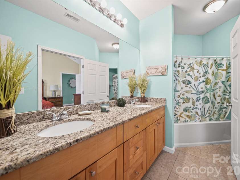 3234 Penny Earley Lane, Kannapolis, NC 28083.  MLS# CAR4427327, YatesRealty ID 53250. 