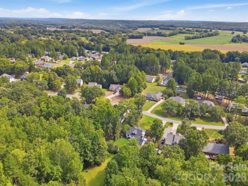 8866 Oldenburg Drive, Mount Pleasant, NC 28124.  MLS# CAR4427588, YatesRealty ID 53252. 