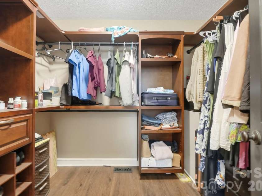 8866 Oldenburg Drive, Mount Pleasant, NC 28124.  MLS# CAR4427588, YatesRealty ID 53252. Closet organizer in Primary closet
