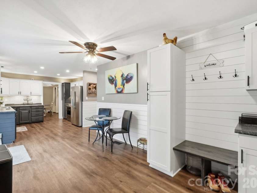 8866 Oldenburg Drive, Mount Pleasant, NC 28124.  MLS# CAR4427588, YatesRealty ID 53252. Drop zone at garage entrance.