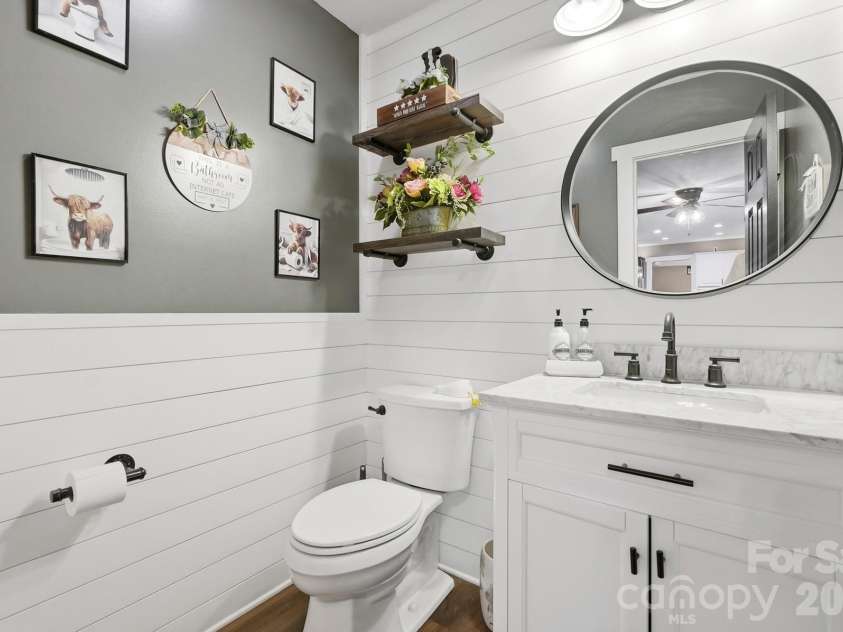 8866 Oldenburg Drive, Mount Pleasant, NC 28124.  MLS# CAR4427588, YatesRealty ID 53252. Updated half bath