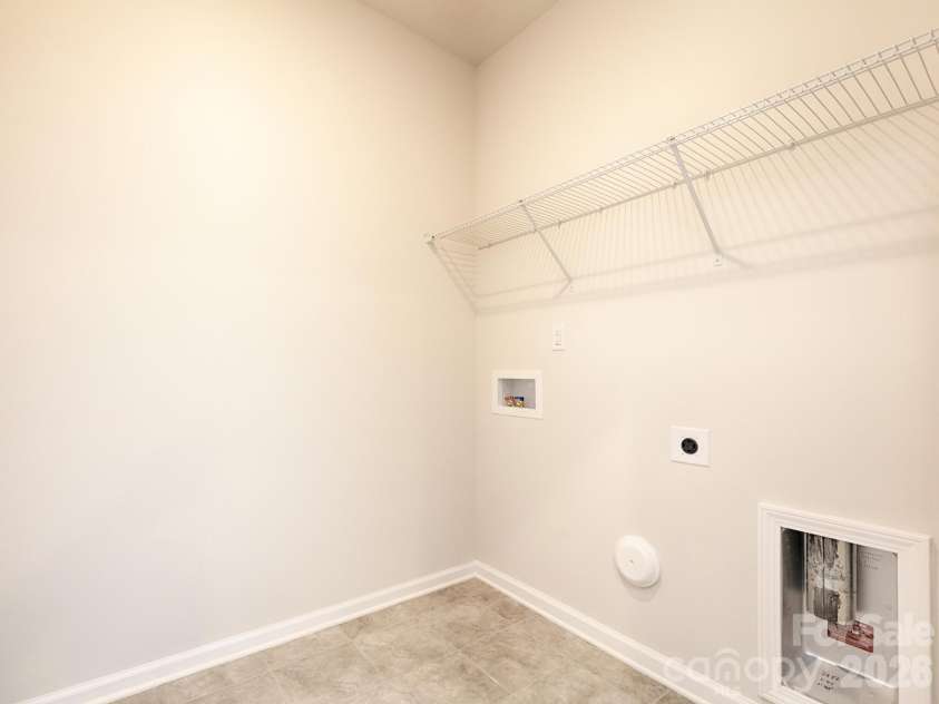 121 Olive Tea Lane, Statesville, NC 28625.  MLS# CAR4427225, YatesRealty ID 53254. Laundry room