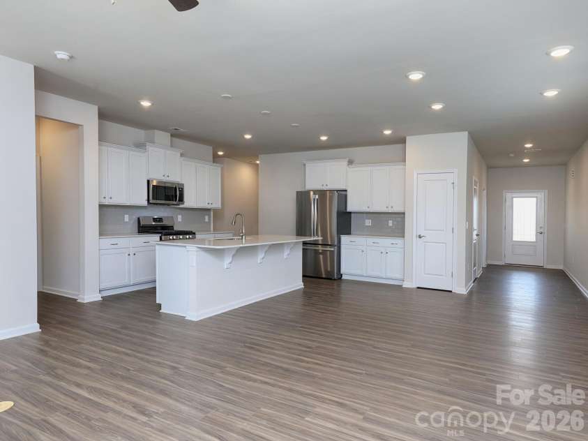 121 Olive Tea Lane, Statesville, NC 28625.  MLS# CAR4427225, YatesRealty ID 53254. Open concept design
