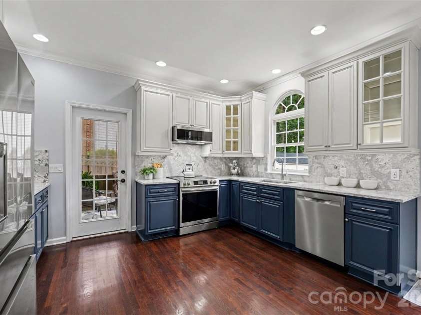 19515 Dufour Court, Cornelius, NC 28031.  MLS# CAR4427027, YatesRealty ID 53255. 