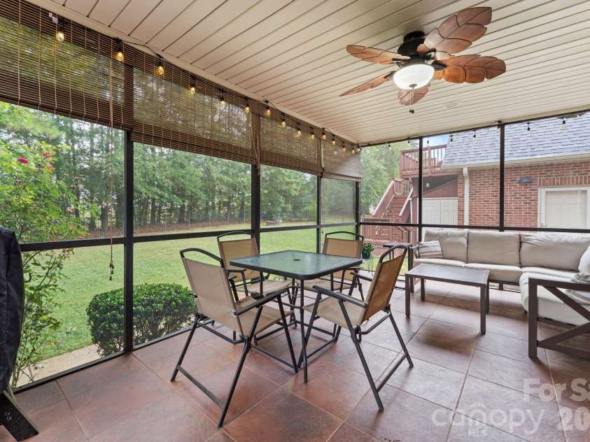 2908 Ed Reid Street, Charlotte, NC 28216.  MLS# CAR4427584, YatesRealty ID 53256. 