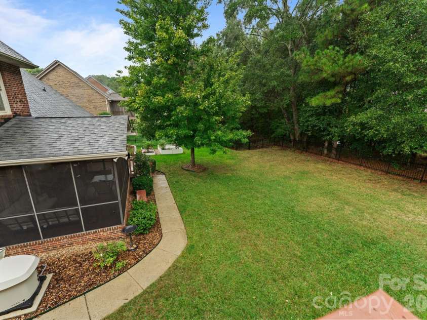 2908 Ed Reid Street, Charlotte, NC 28216.  MLS# CAR4427584, YatesRealty ID 53256. 