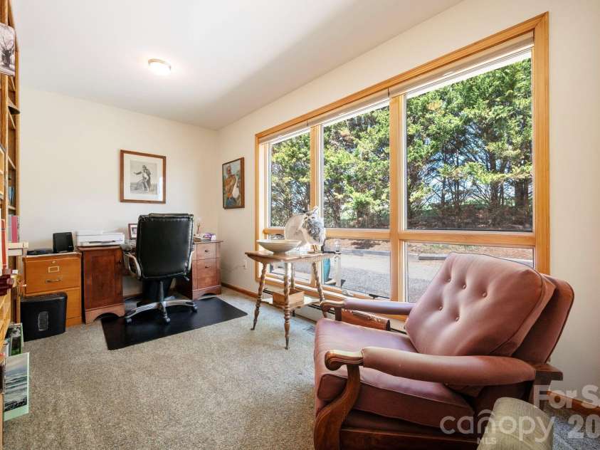 25 New Morning Place, Leicester, NC 28748.  MLS# CAR4356368, YatesRealty ID 5326. Dedicated Office