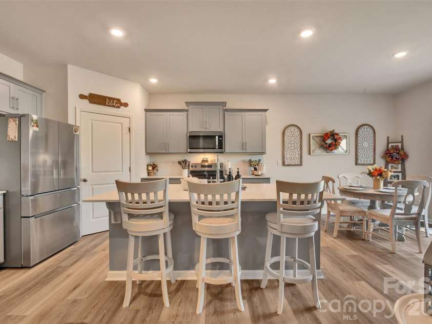 3020 Sassafras Trail, Gastonia, NC 28056.  MLS# CAR4427278, YatesRealty ID 53260. 