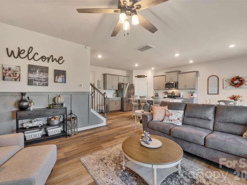 3020 Sassafras Trail, Gastonia, NC 28056.  MLS# CAR4427278, YatesRealty ID 53260. 