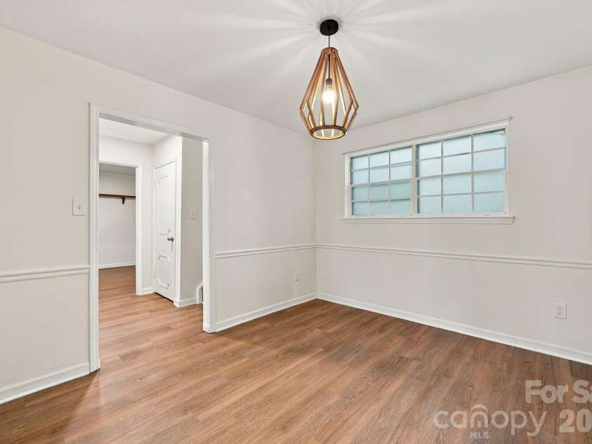 11023 Hunter Trail Lane, Charlotte, NC 28226.  MLS# CAR4428129, YatesRealty ID 53262. 