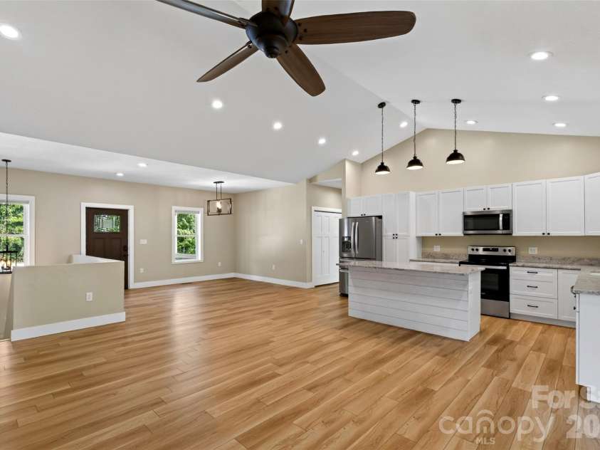 131 Ridge Road, Candler, NC 28715.  MLS# CAR4427732, YatesRealty ID 53263. Open floor plan