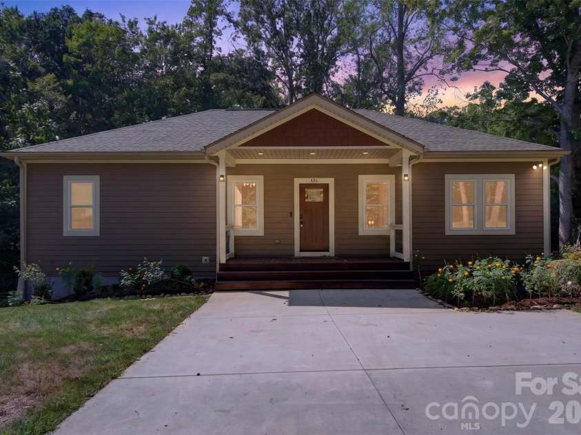 131 Ridge Road, Candler, NC 28715.  MLS# CAR4427732, YatesRealty ID 53263. Welcome home!