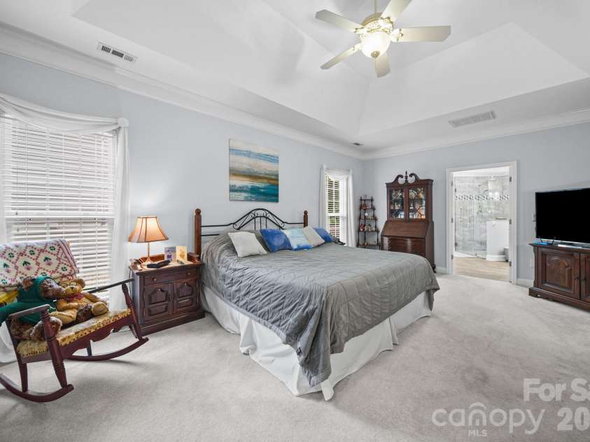 7712 Woodcrest Drive, Stanley, NC 28164.  MLS# CAR4424224, YatesRealty ID 53267. 