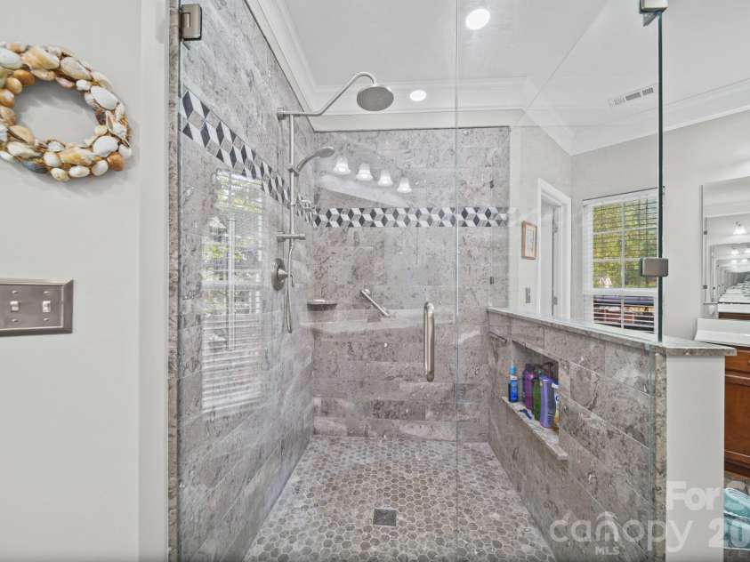 7712 Woodcrest Drive, Stanley, NC 28164.  MLS# CAR4424224, YatesRealty ID 53267. 