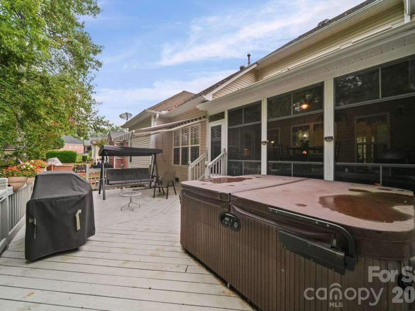 7712 Woodcrest Drive, Stanley, NC 28164.  MLS# CAR4424224, YatesRealty ID 53267. 