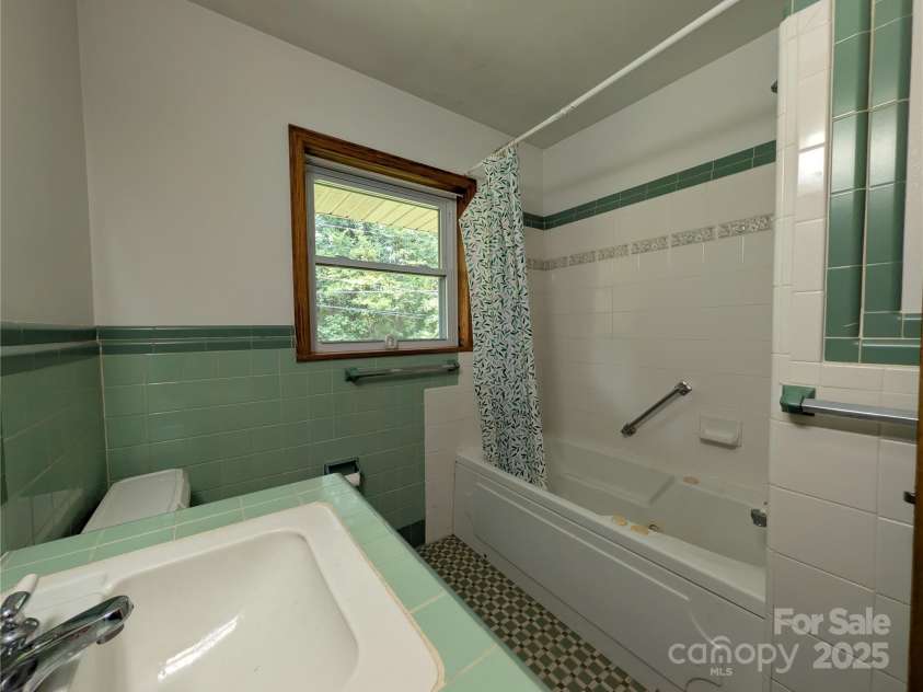 3420 Long Ferry Road, Salisbury, NC 28146.  MLS# CAR4300001, YatesRealty ID 5327. 