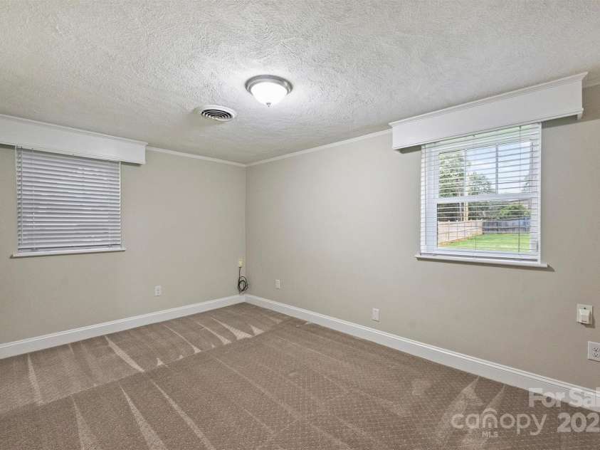 500 Lansdowne Road, Charlotte, NC 28270.  MLS# CAR4240388, YatesRealty ID 5327. Fourth Bedroom (Lower Level)