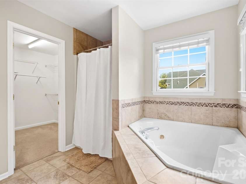 2591 Chandy Street, Newton, NC 28658.  MLS# CAR4426319, YatesRealty ID 53274. 