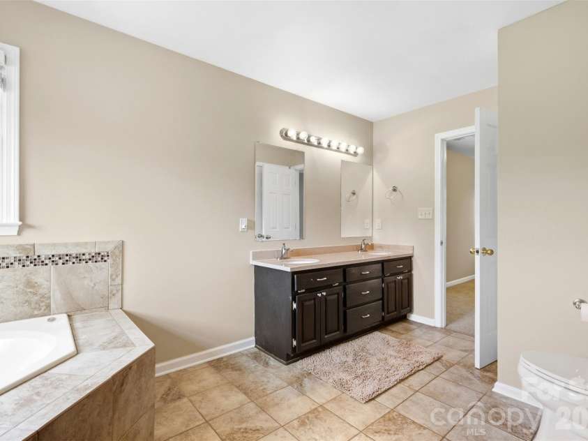 2591 Chandy Street, Newton, NC 28658.  MLS# CAR4426319, YatesRealty ID 53274. 
