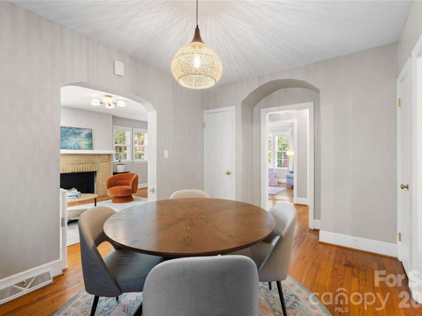 1801 Tippah Avenue, Charlotte, NC 28205.  MLS# CAR4426680, YatesRealty ID 53277. 