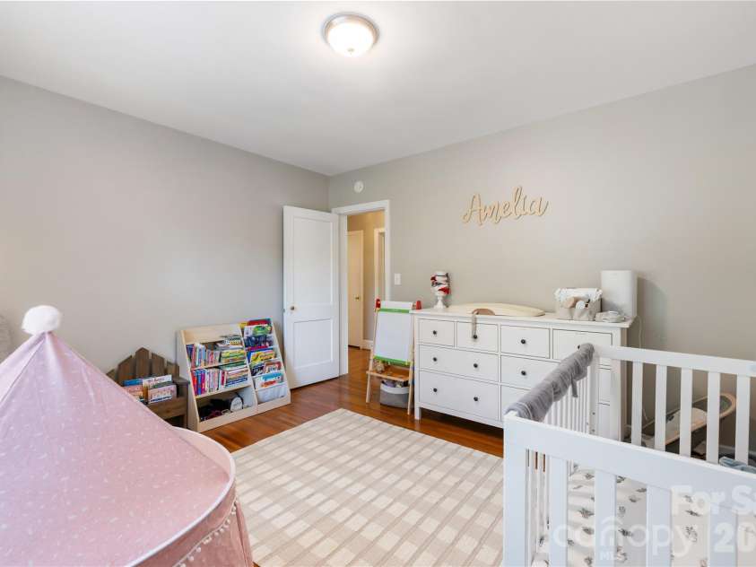 1801 Tippah Avenue, Charlotte, NC 28205.  MLS# CAR4426680, YatesRealty ID 53277. 
