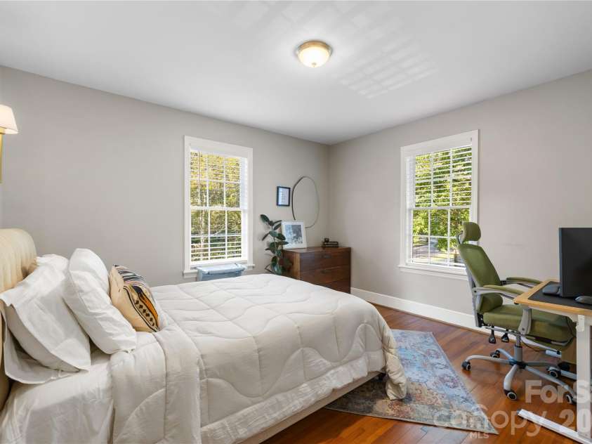 1801 Tippah Avenue, Charlotte, NC 28205.  MLS# CAR4426680, YatesRealty ID 53277. 