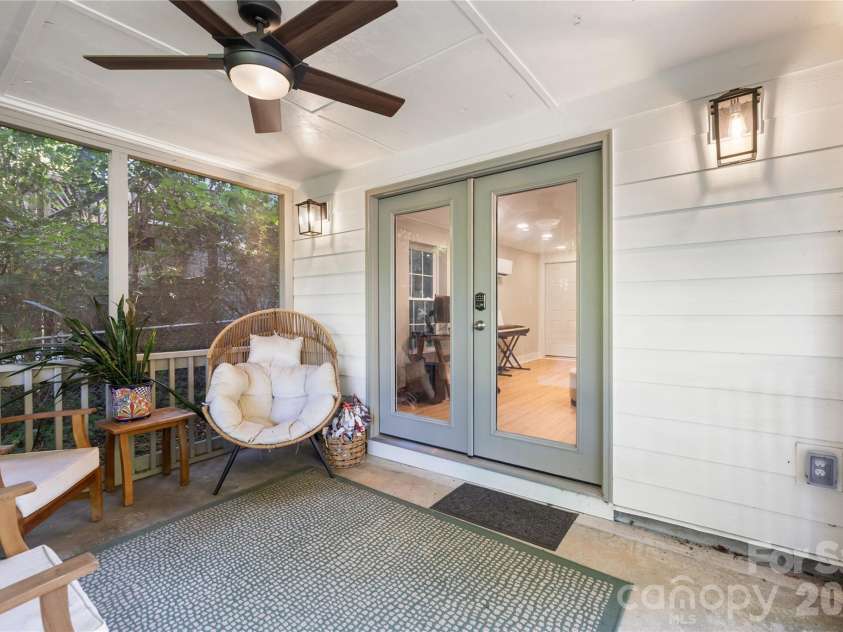 1801 Tippah Avenue, Charlotte, NC 28205.  MLS# CAR4426680, YatesRealty ID 53277. 