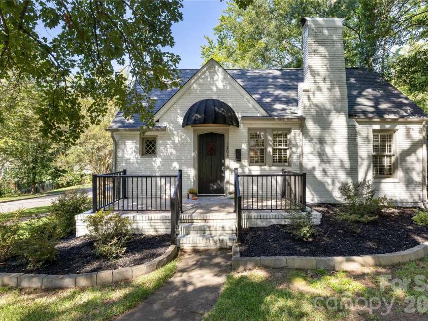 1801 Tippah Avenue, Charlotte, NC 28205.  MLS# CAR4426680, YatesRealty ID 53277. 