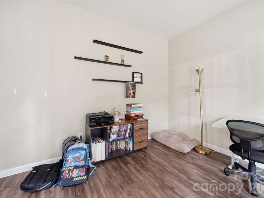521 Stowe Road, Belmont, NC 28012.  MLS# CAR4426823, YatesRealty ID 53279. 