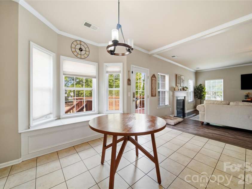 521 Stowe Road, Belmont, NC 28012.  MLS# CAR4426823, YatesRealty ID 53279. 