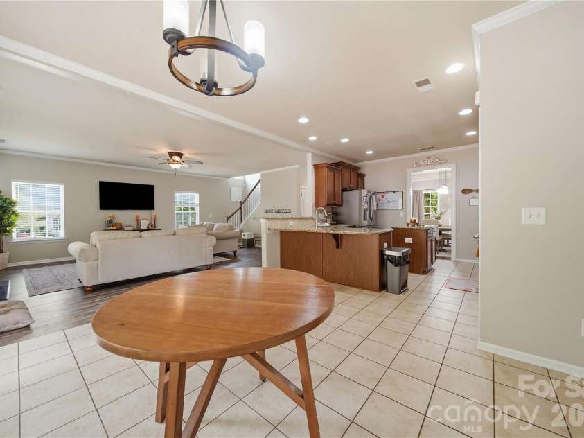 521 Stowe Road, Belmont, NC 28012.  MLS# CAR4426823, YatesRealty ID 53279. 